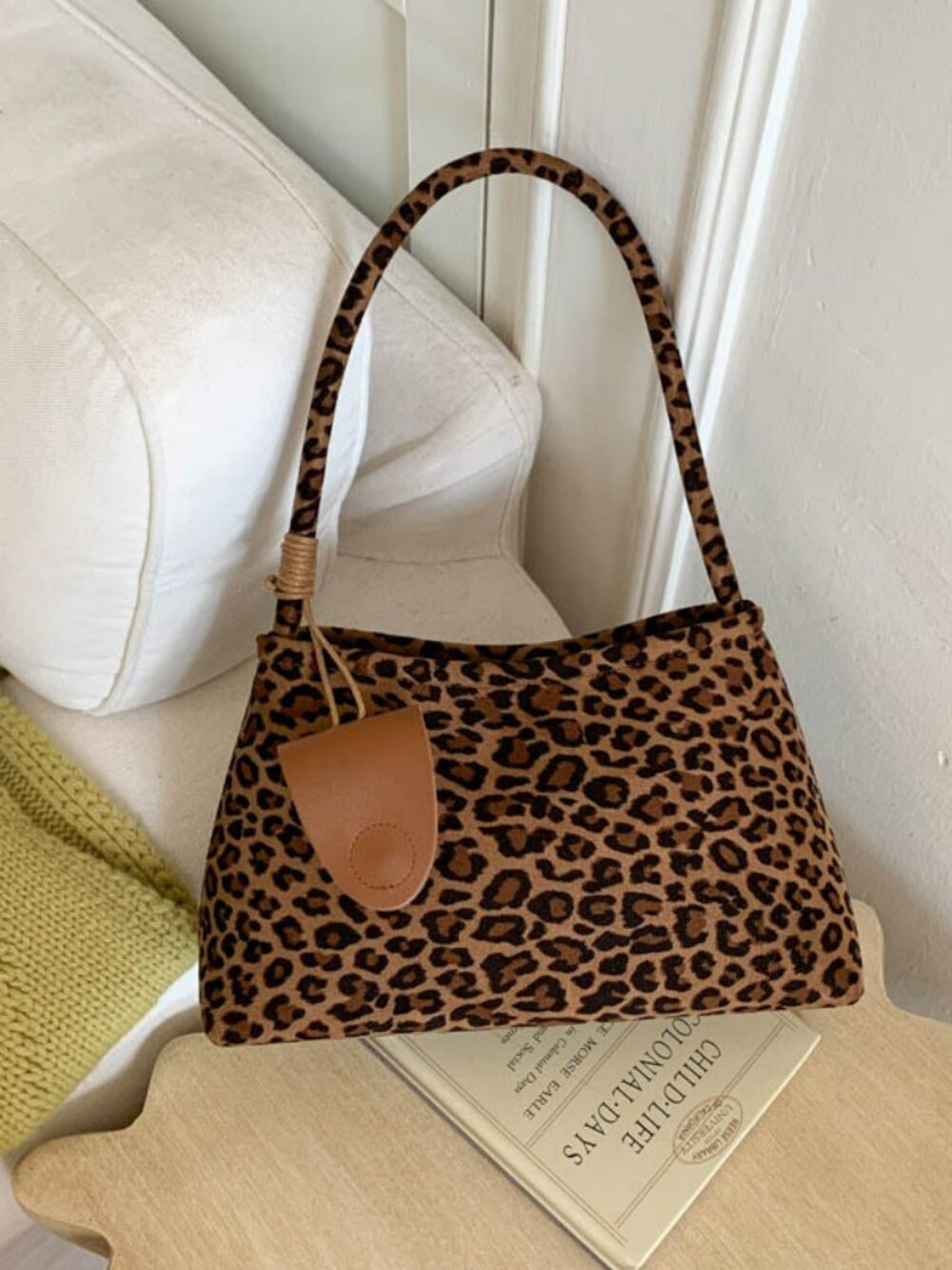Minimalist Hobo Shoulder Bag | Everyday Faux Leather Tote - Picture 9 of 16